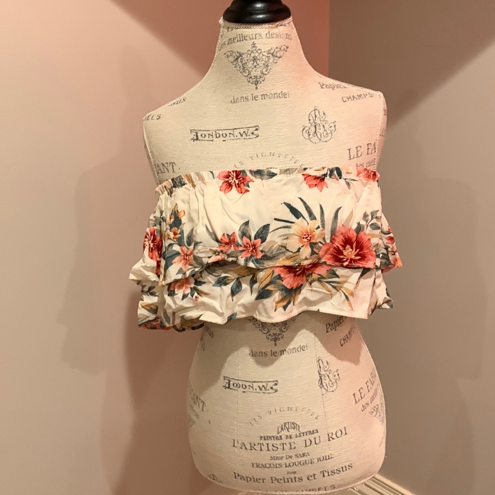 Flower print strapless top